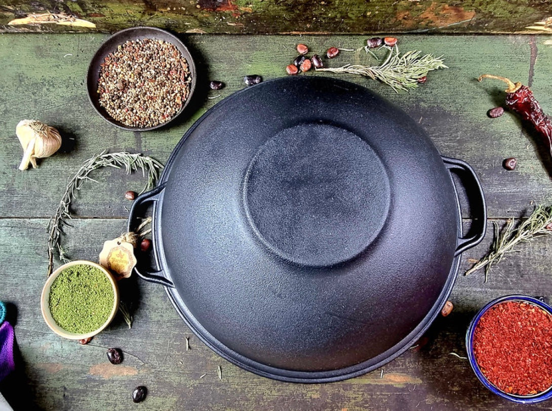 Kazan Uzbek WOK 8 litri cu capac-tigaie (Grill)